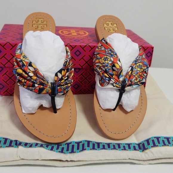 Tory Burch Shoes - SOLD OUT!! Tory Burch Carson ~ make an offer!!
